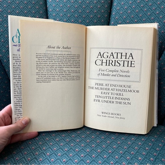 Five Complete Novels of Murder And Detection by Agatha Christie. Vintage 1986 - Picture 6 of 8